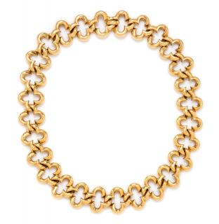 Appraisal: An Karat Yellow Gold Quatrefoil Link Necklace Jean Vitau dwts