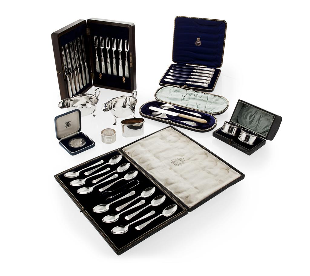 Appraisal: A collection of cased sets of silver and other items