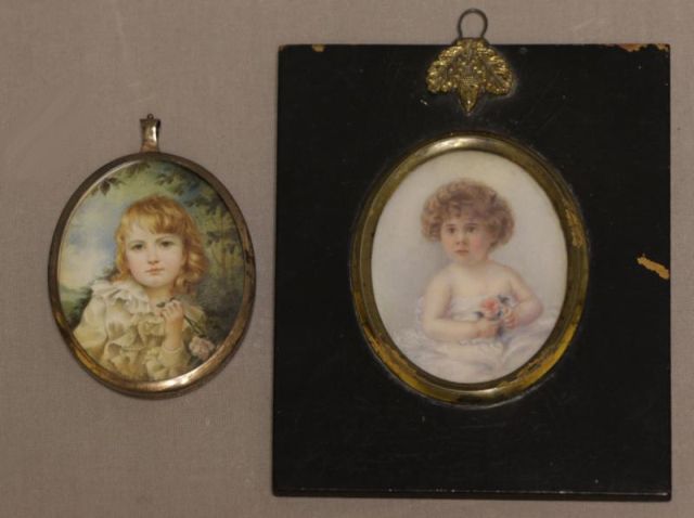 Appraisal: Portrait Miniatures of Children on Bone Ivory An exceptionally painted