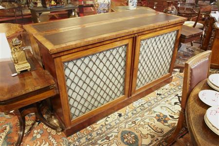 Appraisal: NEAR PAIR OF MAHOGANY DWARF BOOKCASES TH CENTURY the rectangular