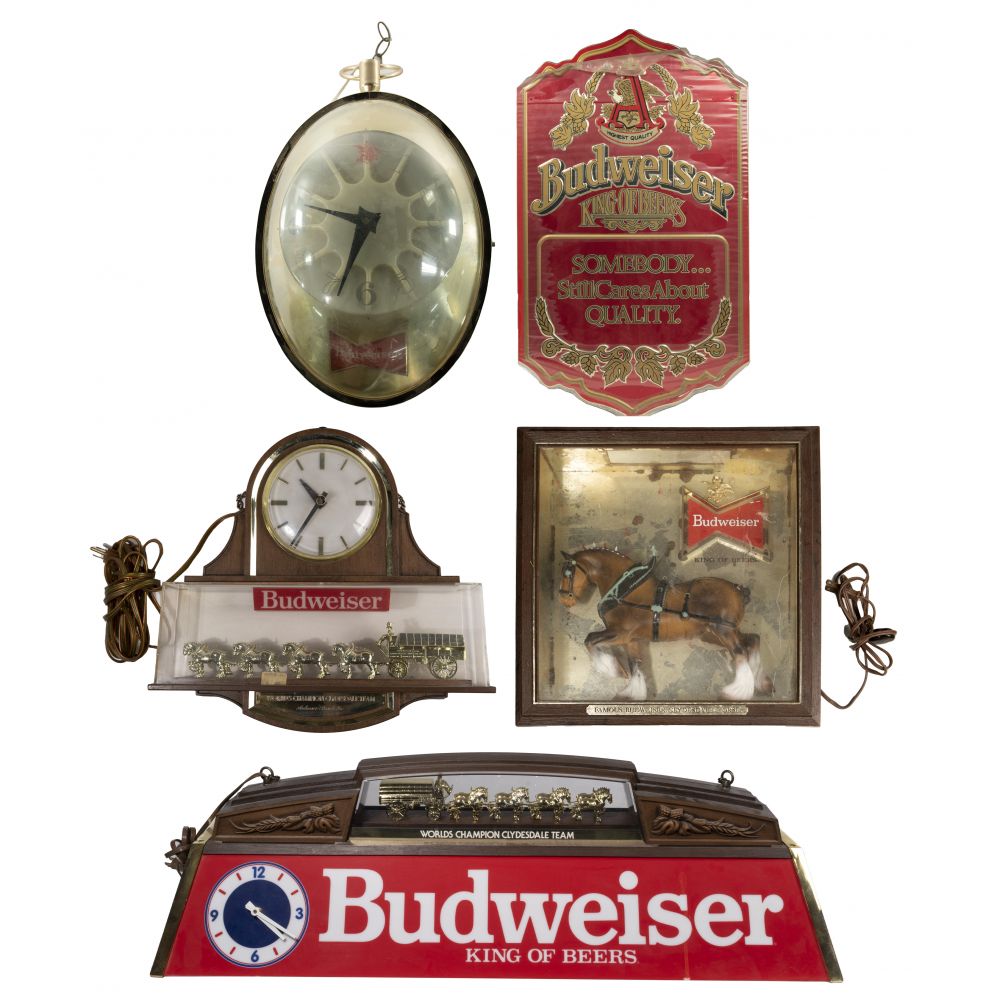 Appraisal: BUDWEISER LIGHTED ADVERTISING SIGN ASSORTMENT items including hanging fixtures having