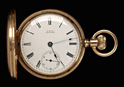 Appraisal: Waltham pocket watch kt yellow gold double case holly ivy