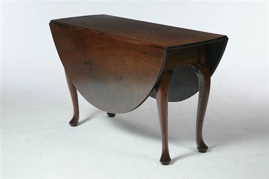 Appraisal: QUEEN ANNE DROP LEAF TABLE Probably England late th century