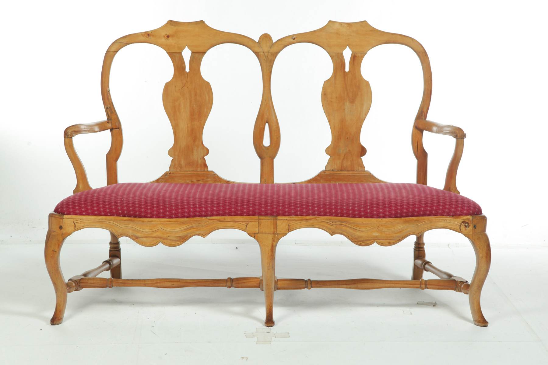 Appraisal: QUEEN ANNE-STYLE SETTEE BENCH England th century pine with scrolled