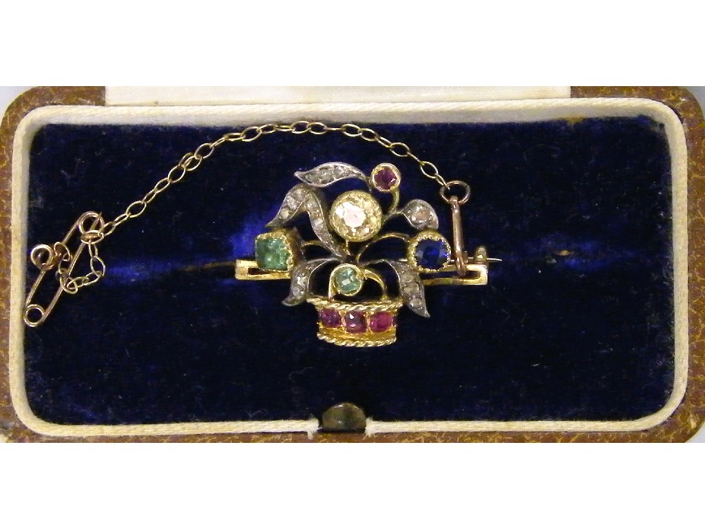 Appraisal: Attractive Late Victorian 'basket of flowers' gold brooch set with