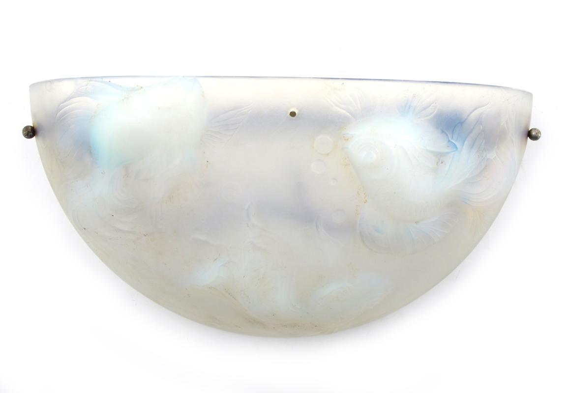 Appraisal: A Sabino opalescent glass wall light