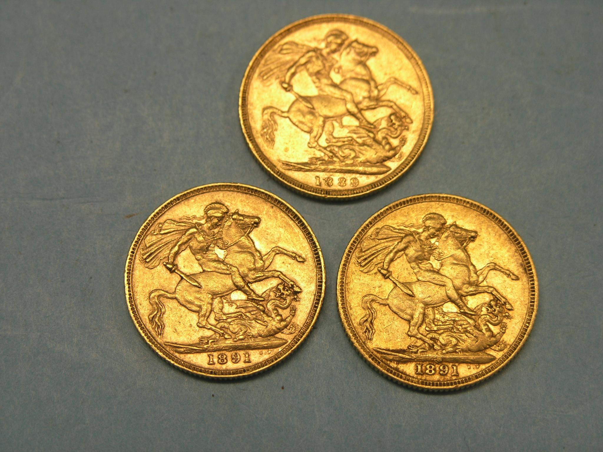 Appraisal: Three Victorian gold Sovereigns includes Sydney mint