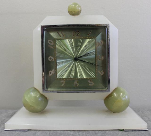 Appraisal: Vintage Gubelin Onyx Alabaster Desk Clock Marked Gubelin on an