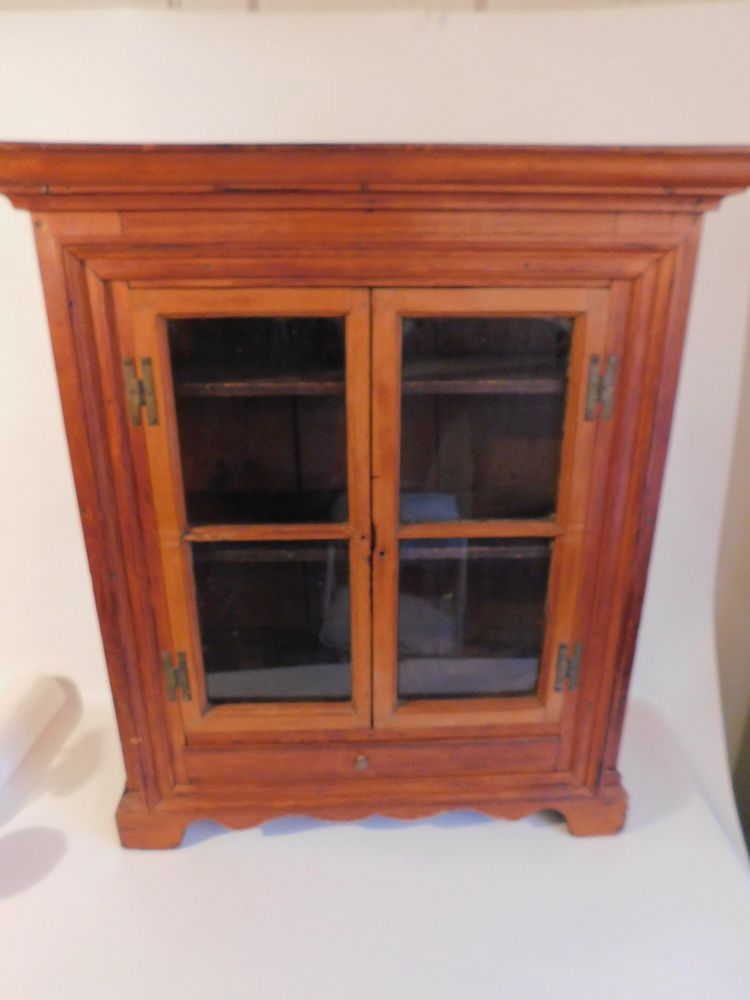 Appraisal: TH C PENN PINE CABINET th century pine glazed door