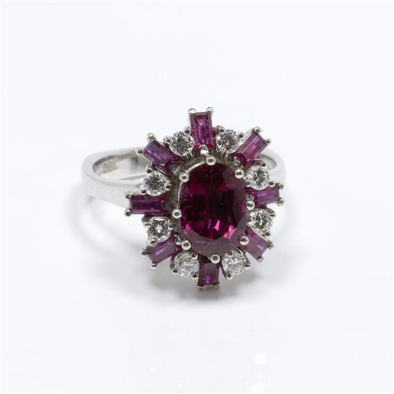 Appraisal: TOURMALINE AND DIAMOND RING ca White gold Classic-elegant ring the