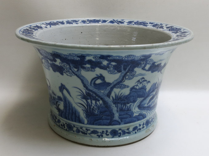 Appraisal: CHINESE QING DYNASTY BLUE UNDERGLAZE PORCELAIN PLANTER BOWL a round