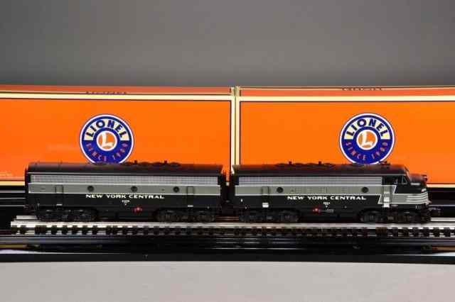 Appraisal: LIONEL ELECTRIC ENGINE AND CARSIncluding New York Central F- Diesel