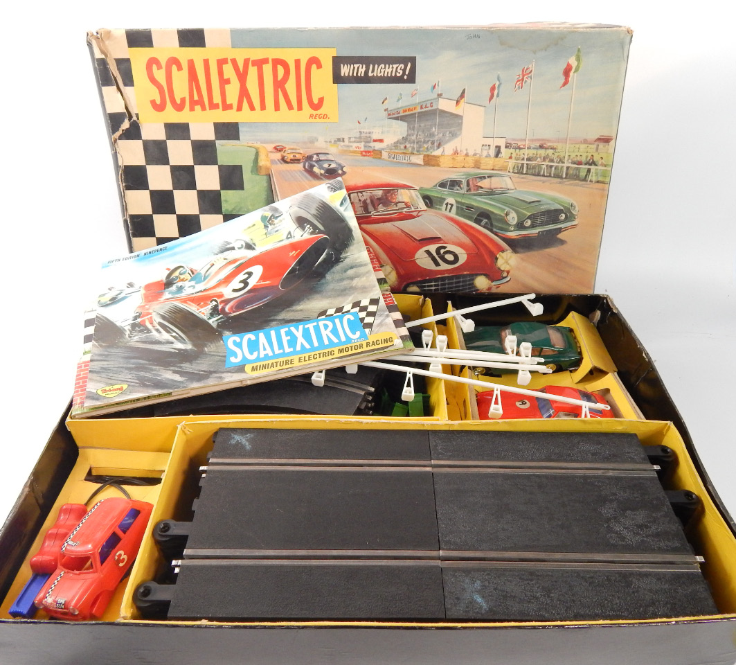 Appraisal: Scalextric model motor racing set ' ' with original Aston