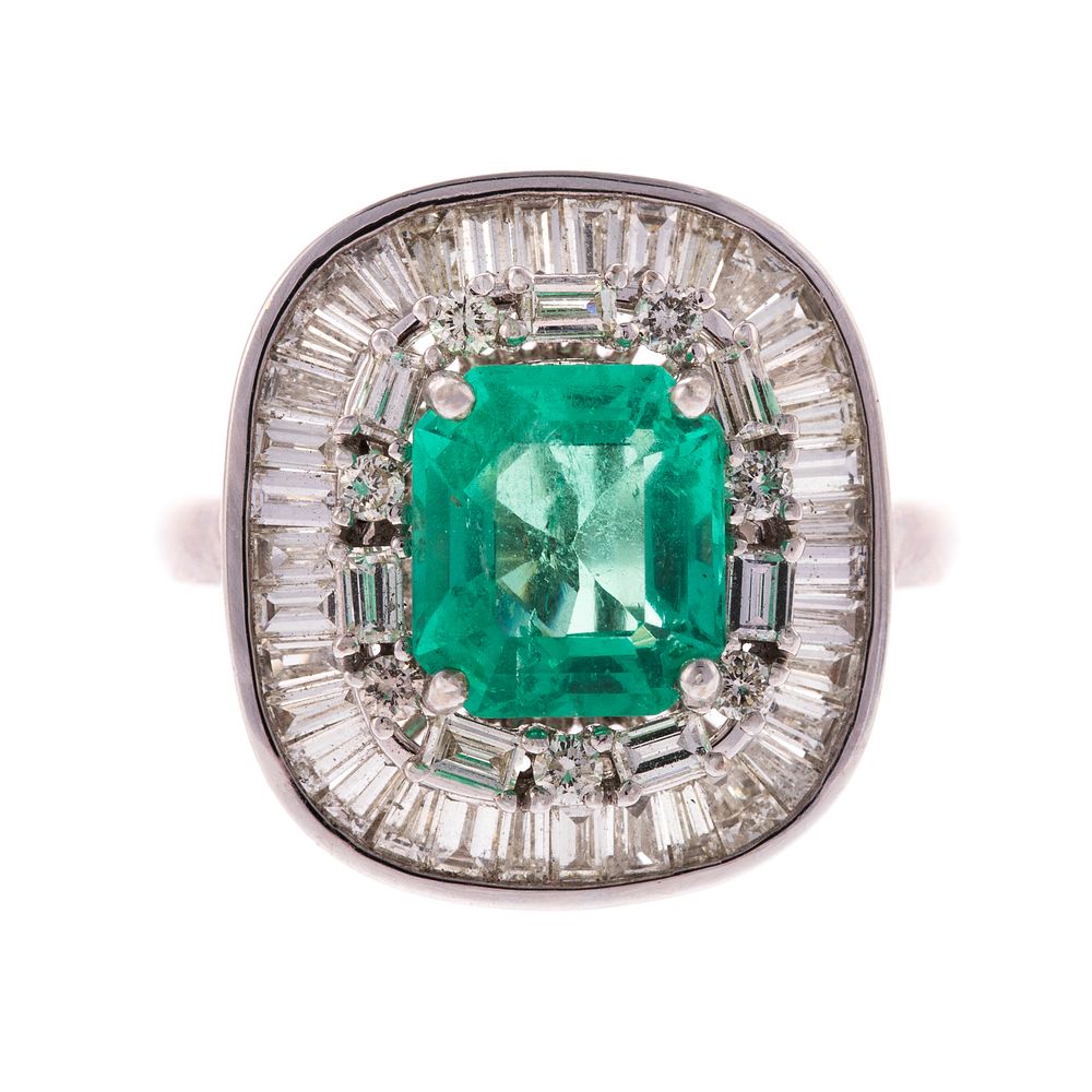 Appraisal: An Untreated ct Emerald Diamond Ring in K K white