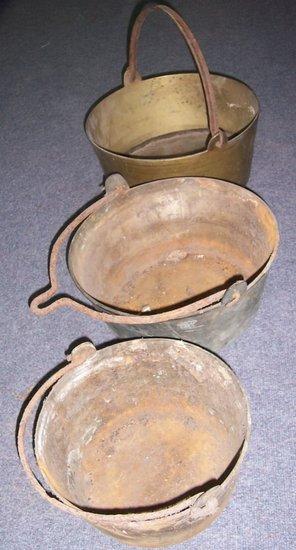 Appraisal: Sundry preserving pans with handles