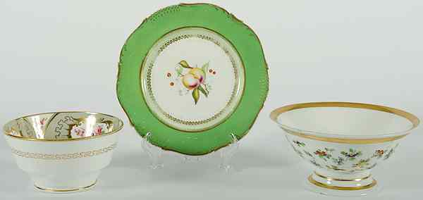 Appraisal: English Porcelain Bowls English three pieces of porcelain including a