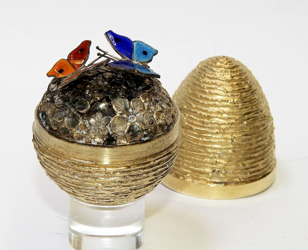 Appraisal: Stuart Devlin Gilt Sterling Silver Surprise Egg Stuart Devlin England