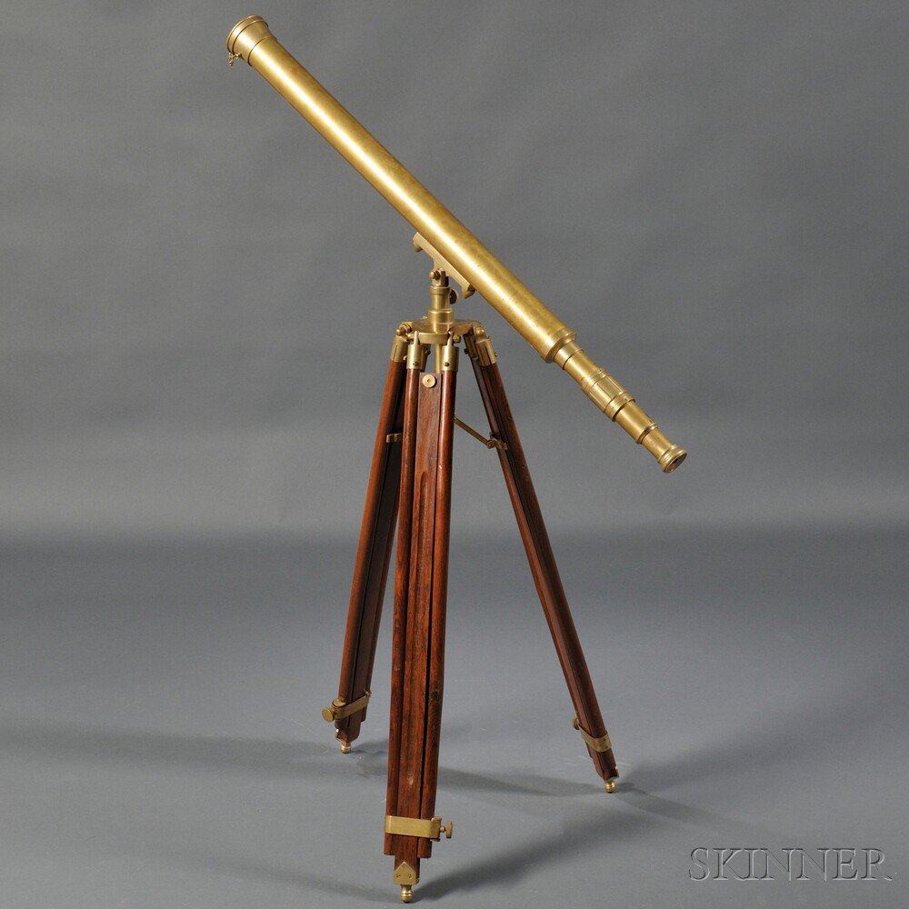 Appraisal: -inch Brass Telescope th century the -in barrel tube marked