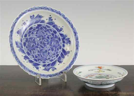 Appraisal: Two Chinese porcelain dishes Yongzheng marks but later the first