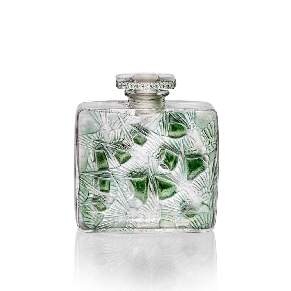 Appraisal: REN LALIQUE FRENCH - HIRONDELLES SCENT BOTTLE NO designed clear