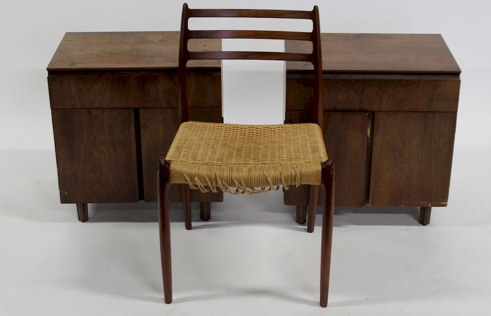 Appraisal: MIDCENTURY Pair of Johnson Brothers End Tables Together with a