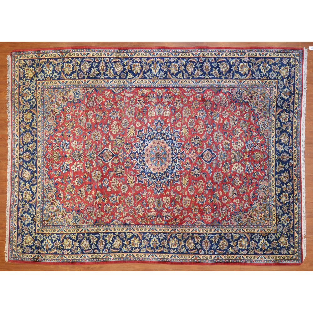 Appraisal: Isfahan Rug Persia x Fourth quarter- th century hand-knotted wool