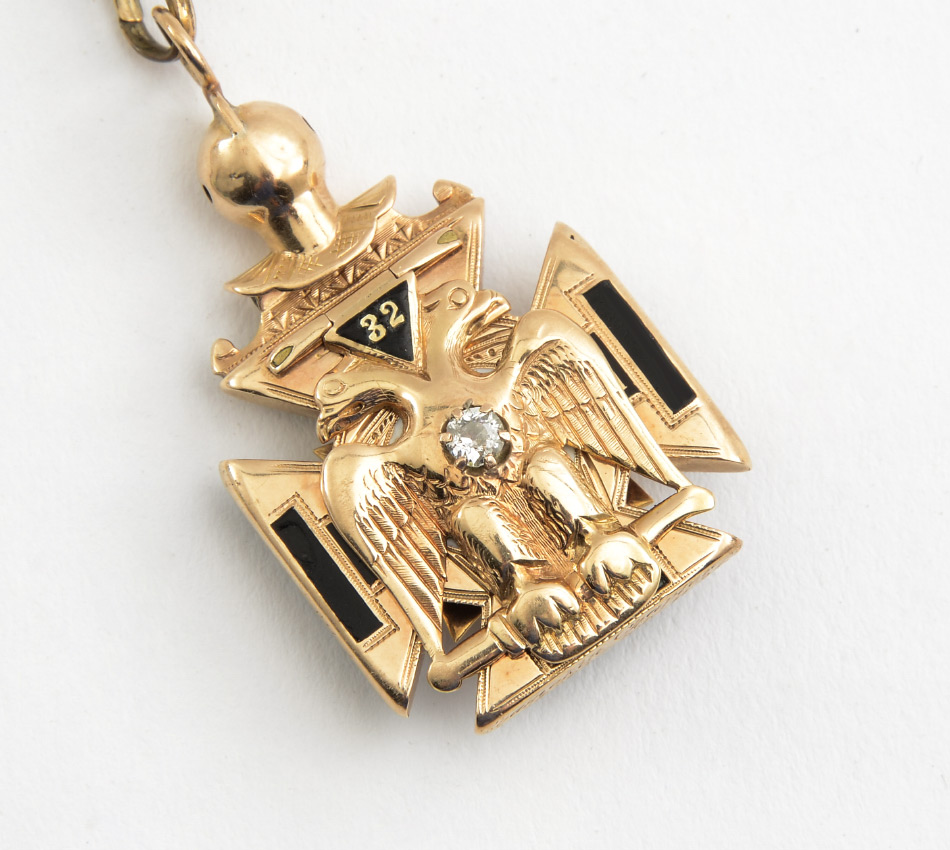 Appraisal: ND DEGREE GOLD MASONIC SCOTTISH RITE WATCH FOB K gold