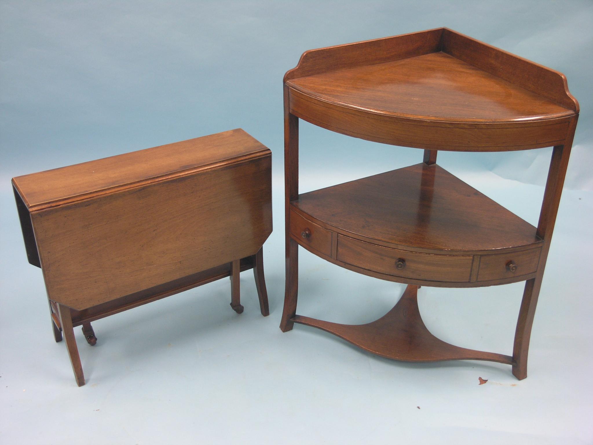 Appraisal: A Victorian mahogany corner-fitting washstand with single drawer together with