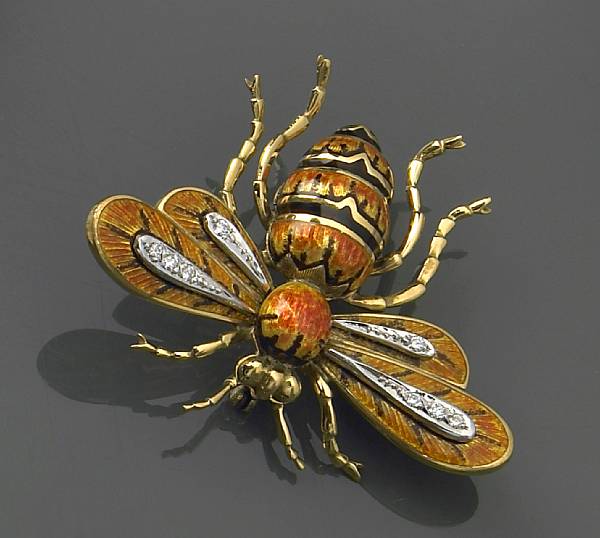 Appraisal: An enamel diamond and k gold wasp brooch length in