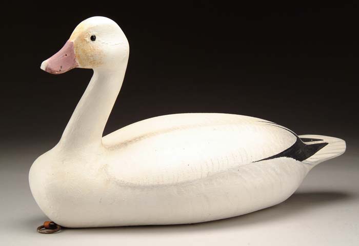 Appraisal: HAND-CARVED HOLLOW SNOW GOOSE BY VIRGIL AND OR DONNY LASHBROOK