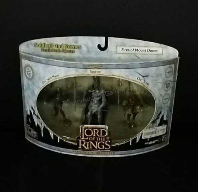 Appraisal: Lord of the Rings Armies of Middle-Earth Figures Action Figures