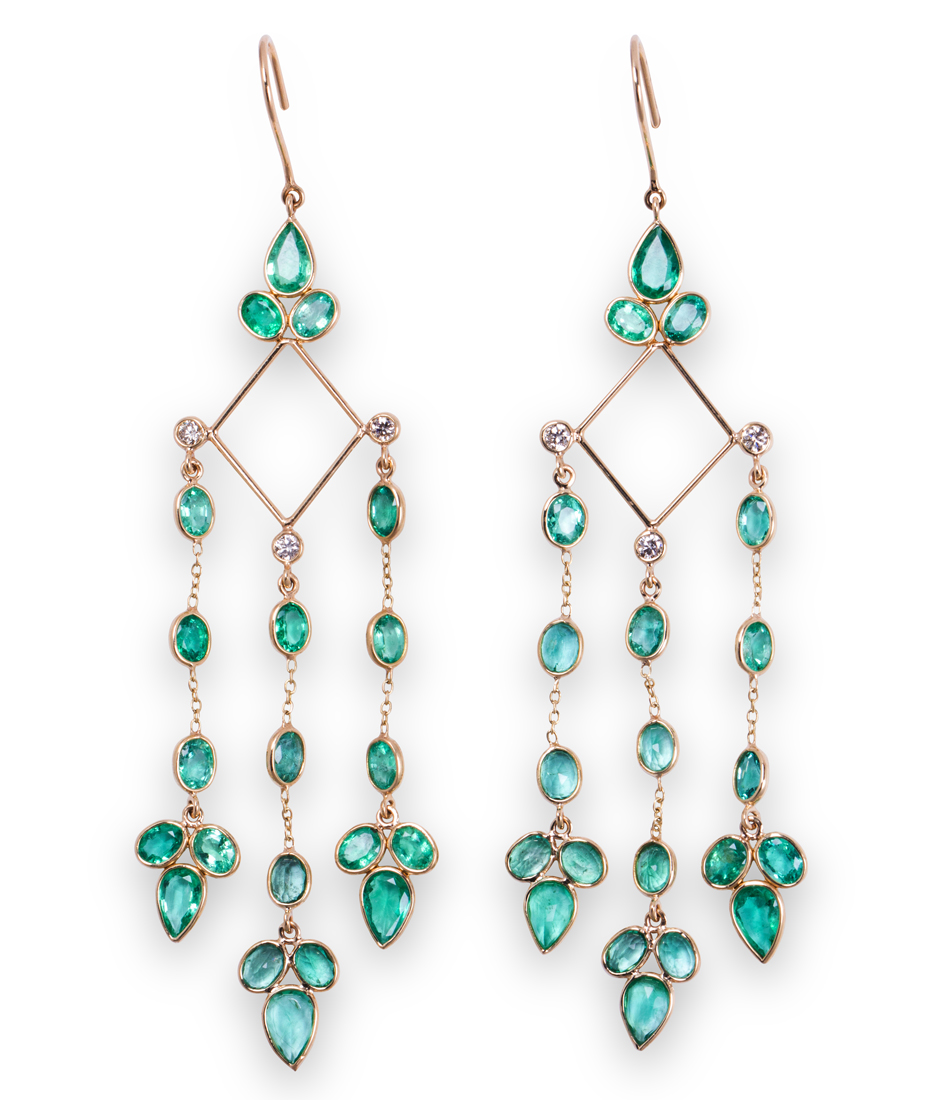 Appraisal: A PAIR OF EMERALD AND EIGHTEEN KARAT GOLD EARRINGS A