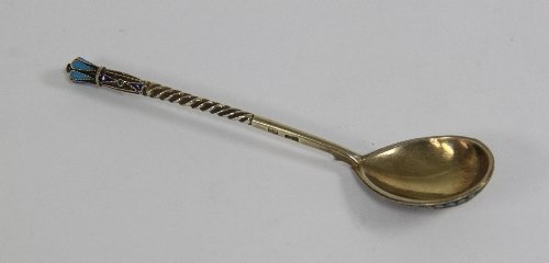 Appraisal: A Russian silver and enamel teaspoon circa zolotniki with twisted