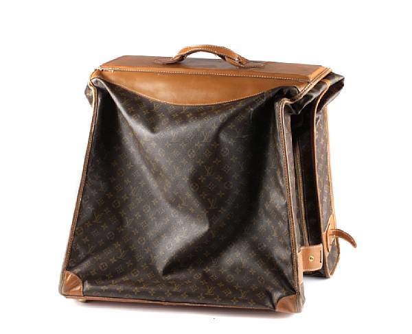 Appraisal: A Louis Vuitton leather garment bag with all-over Louis Vuitton