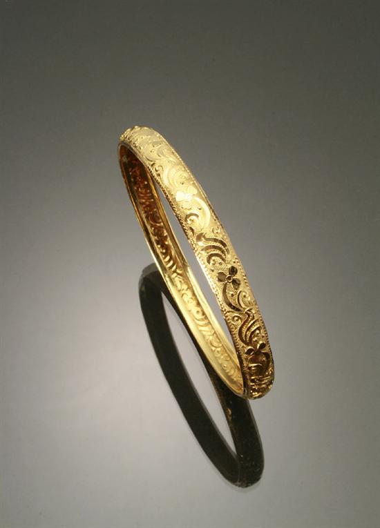 Appraisal: -Karat Yellow-Gold Bangle Bracelet Weight dwt Diameter of the bracelet