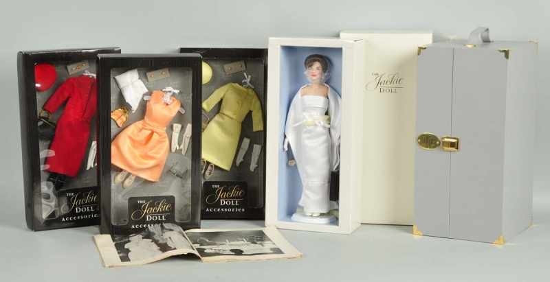 Appraisal: Franklin Mint The Jackie Doll with Costumes Description porcelain Jacqueline