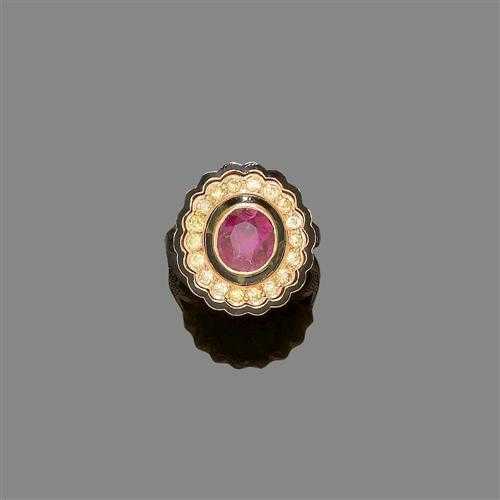 Appraisal: RUBY BRILLIANT-CUT DIAMOND AND ENAMEL RING ca Yellow gold Decorative