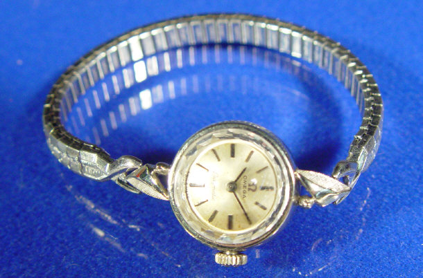 Appraisal: Omega ladies wrist watch