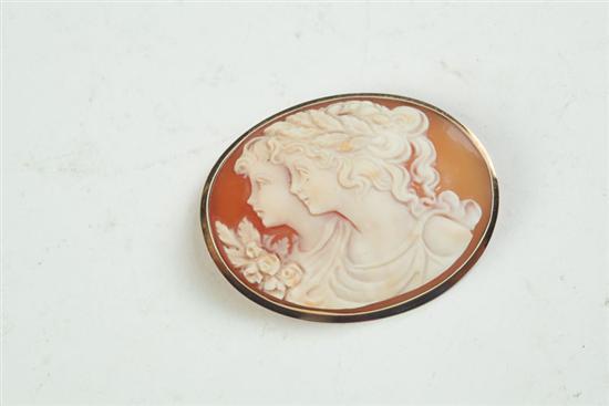 Appraisal: DOUBLE FIGURE OVAL SHELL CAMEO Nineteenth century marked K Italy