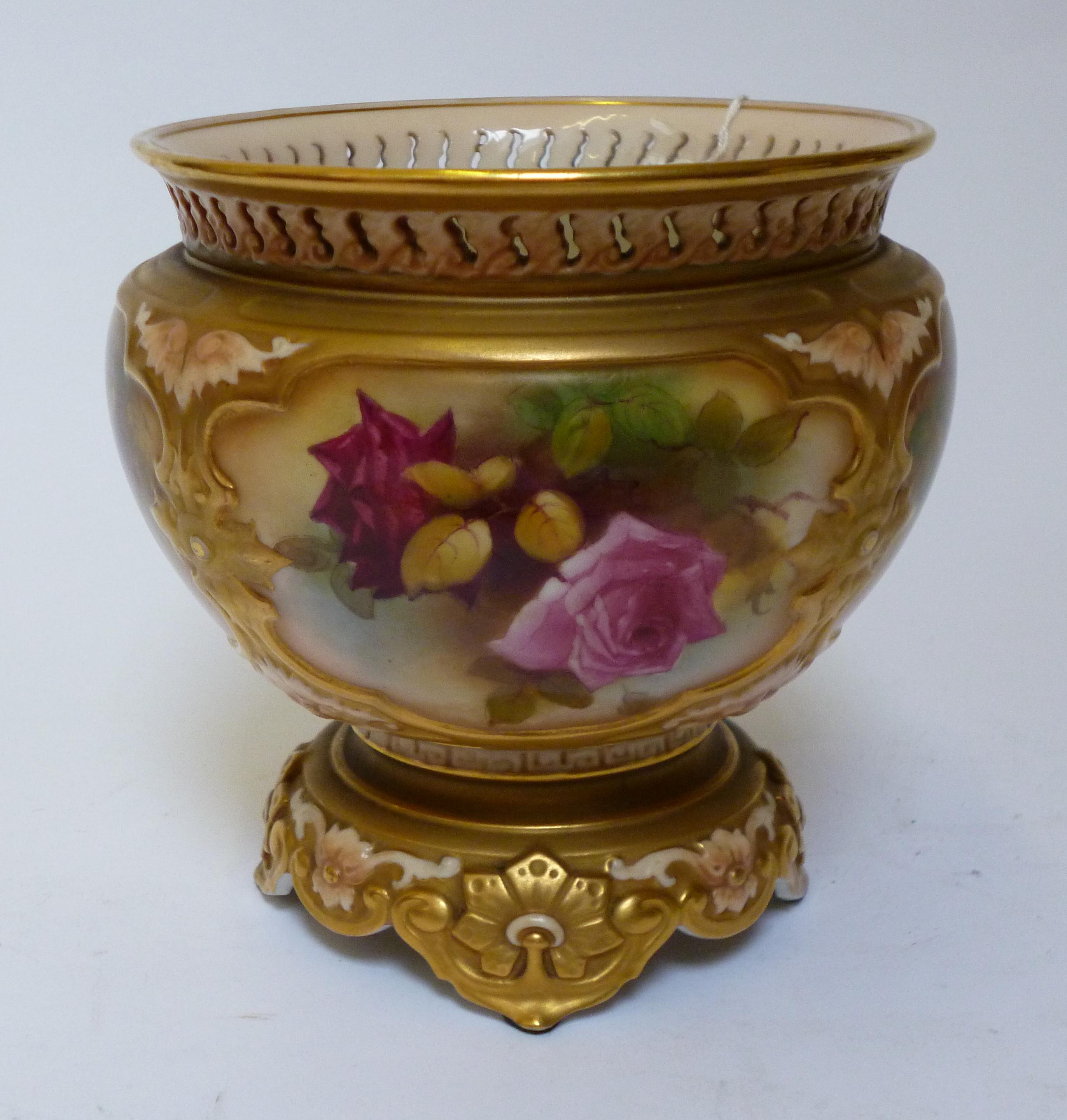 Appraisal: A ROYAL WORCESTER PORCELAIN ROSE BOWL c 's of baluster