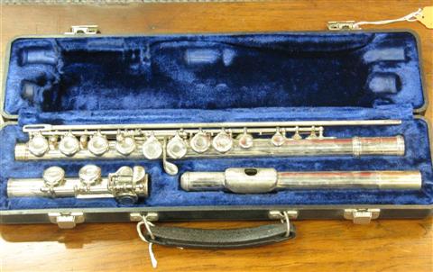 Appraisal: ARMSTRONG FLUTE in case Provenance Gordon Keller Music Company