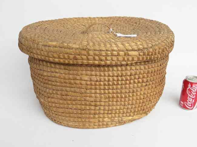 Appraisal: th c Penna lidded rye basket '' W '' Ht