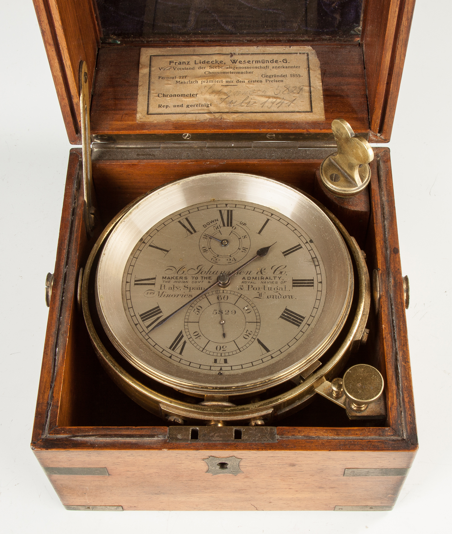 Appraisal: A Johannsen and Co Ship's Chronometer London England No Mahogany