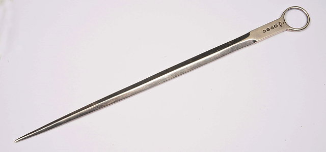 Appraisal: A WILLIAM IV SILVER MEAT SKEWER by Mary Chawner London