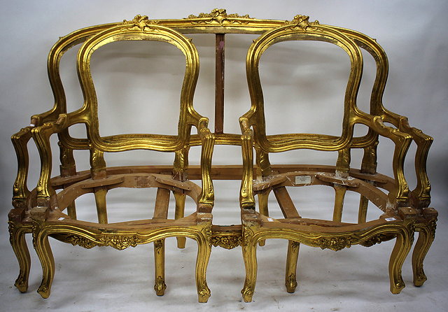 Appraisal: A LOUIS XV STYLE GILTWOOD THREE PIECE SUITE consisting of