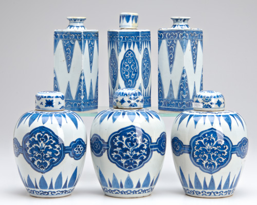 Appraisal: CHINESE KANGXI PORCELAIN Six jars or bottles three lidded with