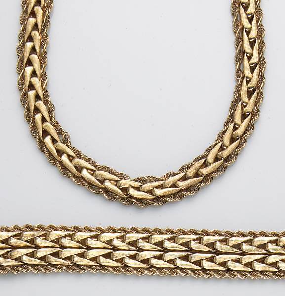 Appraisal: A k gold necklace and bracelet set gross weight approximately