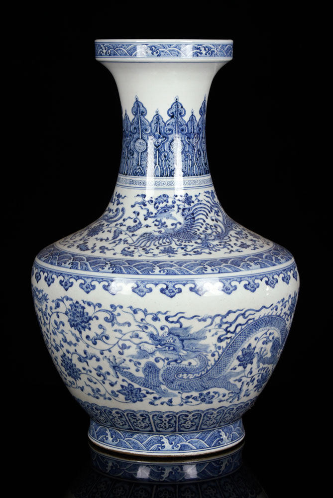 Appraisal: - Later th C Chinese Blue and White Zun Vase