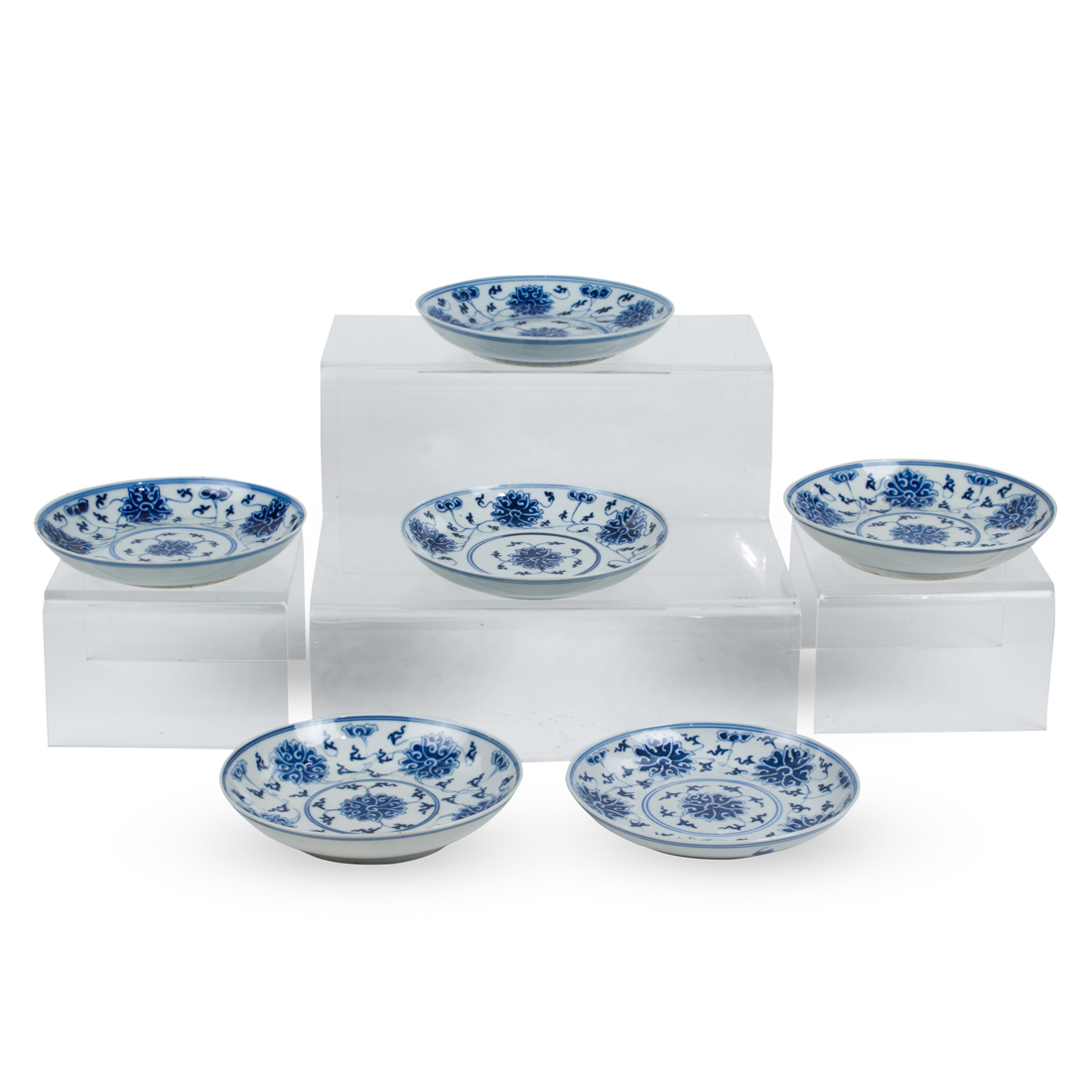 Appraisal: LOT OF CHINESE BLUE AND WHITE 'LOTUS' DISHES lot of