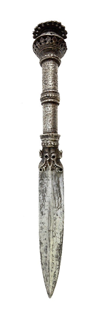 Appraisal: A watered steel spearhead Tanjore South India probably th century